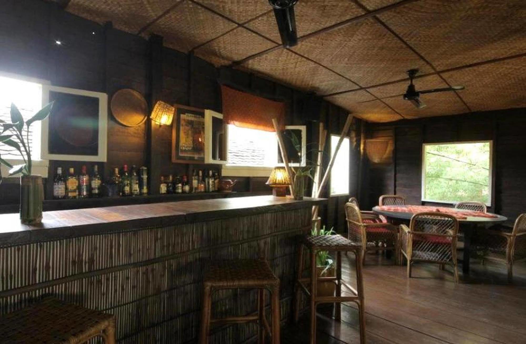 Mysteres D'Angkor Siem Reap Lodge ภายนอก รูปภาพ