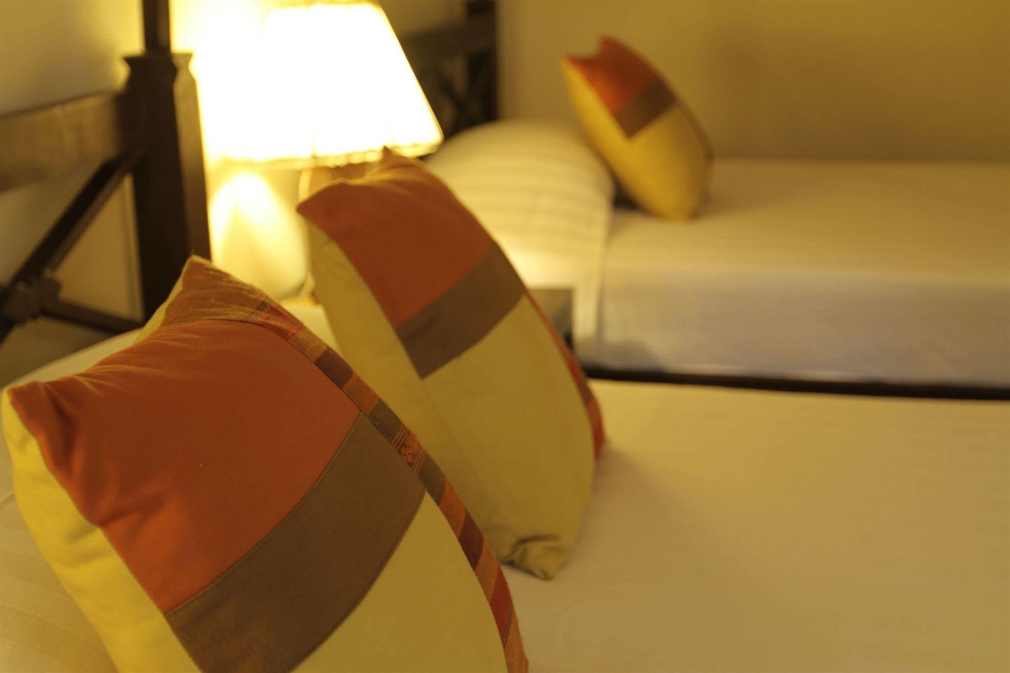 Mysteres D'Angkor Siem Reap Lodge ภายนอก รูปภาพ